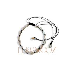 Shell necklace