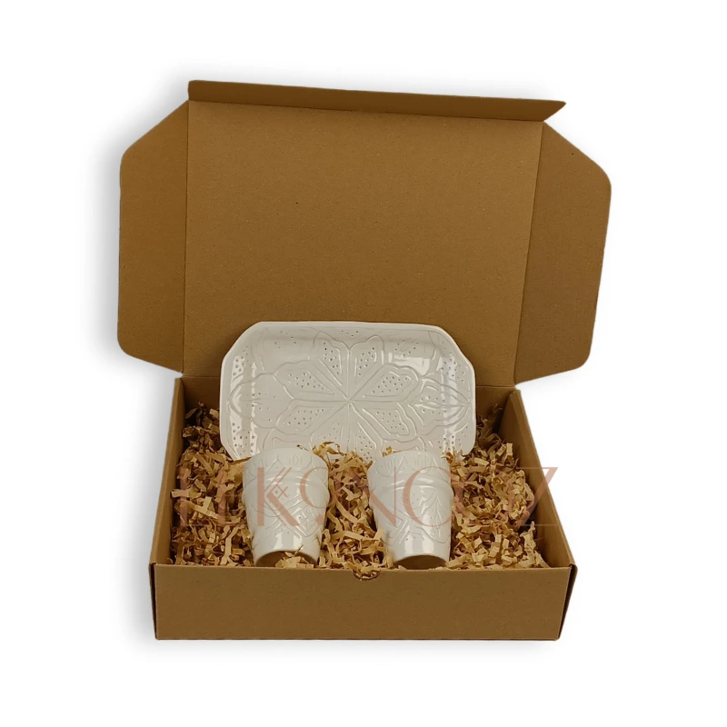 Ifran white Gift Box. White ceramic presentation tray with bowl and cup.