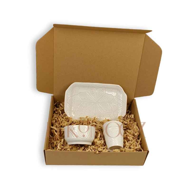 Ifran white Gift Box. White ceramic presentation tray with bowl and cup.