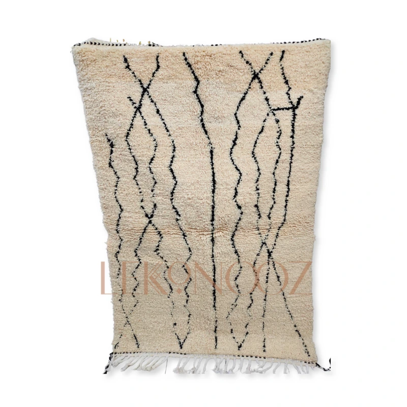 Moroccan Berber Beni M’Rirt rug