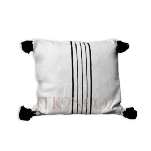 Striped Berber pillow with pompoms